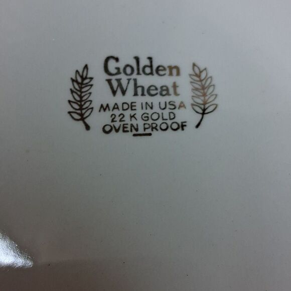 Set of 4 Elegant Wheat Design 9" Dinner Plates - Homer Laughlin - Picture 7 of 7